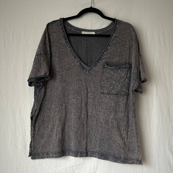 Free People Tops - Free People Gray V-Neck Short Sleeve Tee